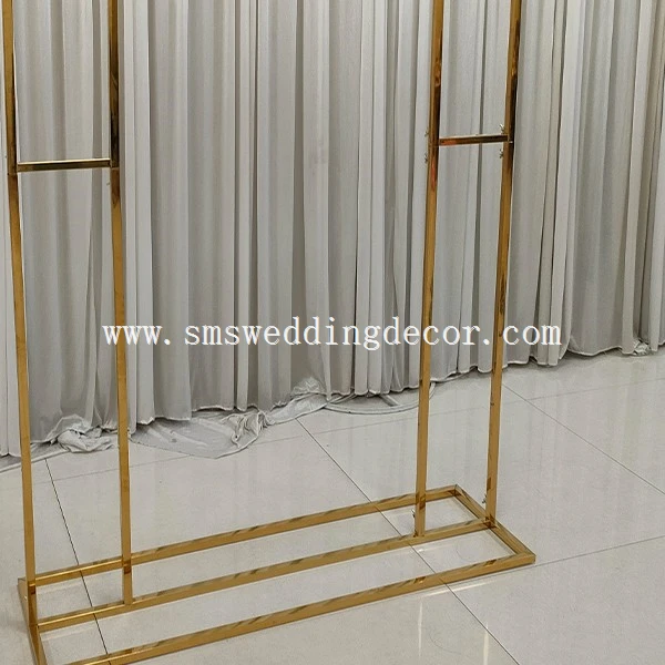 gold metal wedding arch