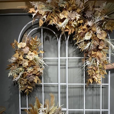 Composizioni floreali per matrimoni rustici